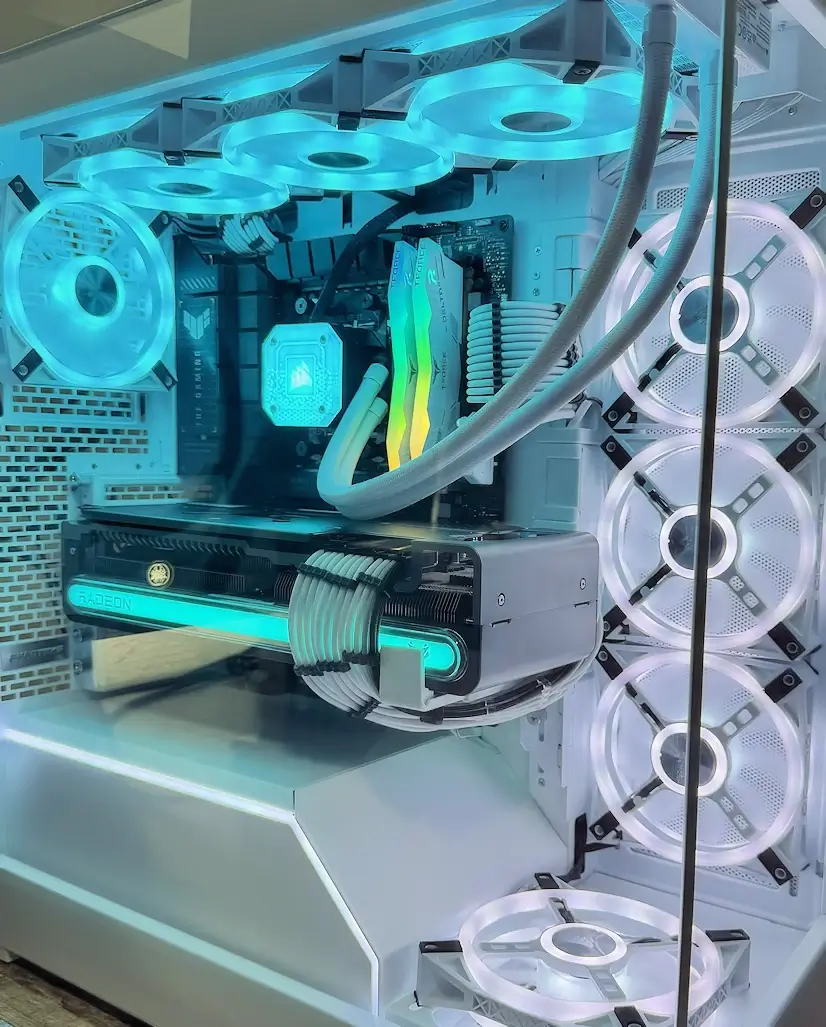 Montaje Gaming PC Phanteks Arganda del Rey Montaje Gaming PC Phanteks Arganda del Rey